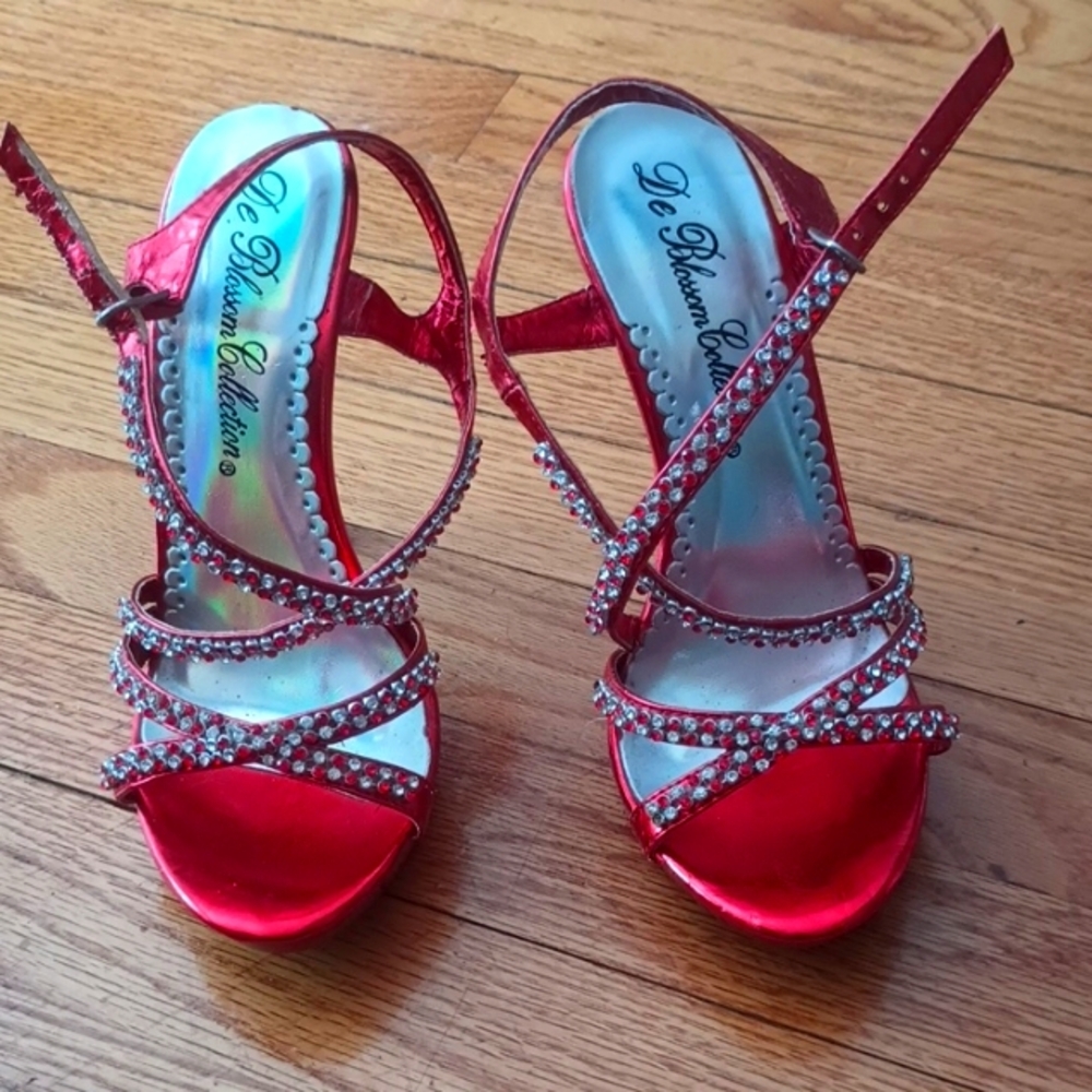 De Blossom Collection Red metallic Strappy studded 4" stilettos.